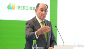 Iberdrola firma un ‘megapréstamo’ verde por 1.600 millones para acelerar las redes eléctricas en Reino Unido